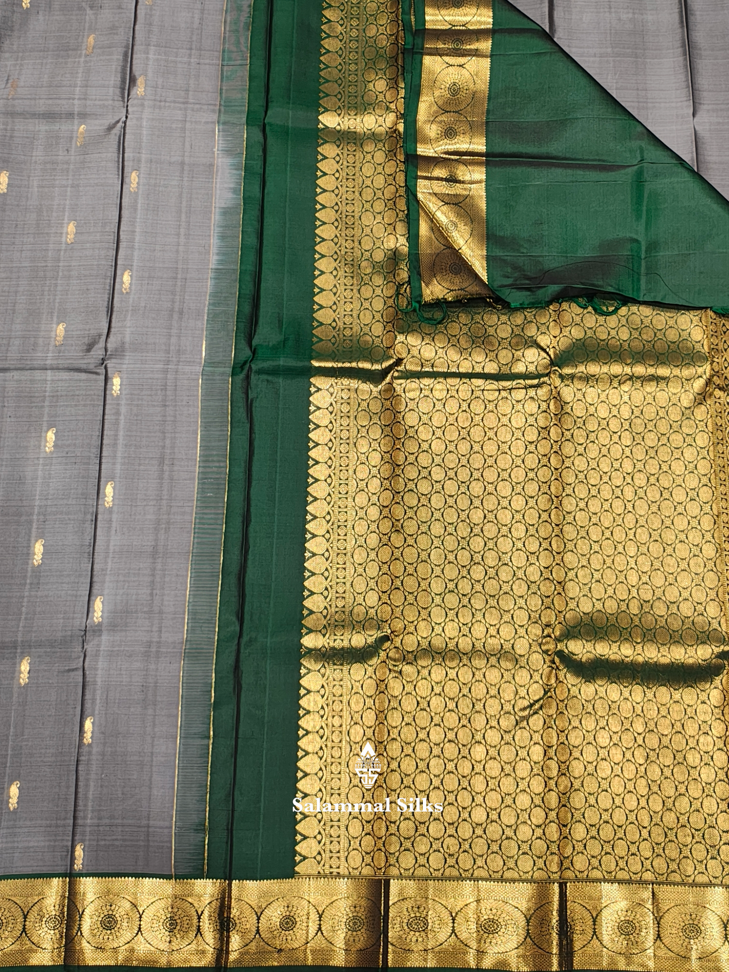 Kanjivaram Beautiful Grey Pure Silk Saree With Bottle Green Border