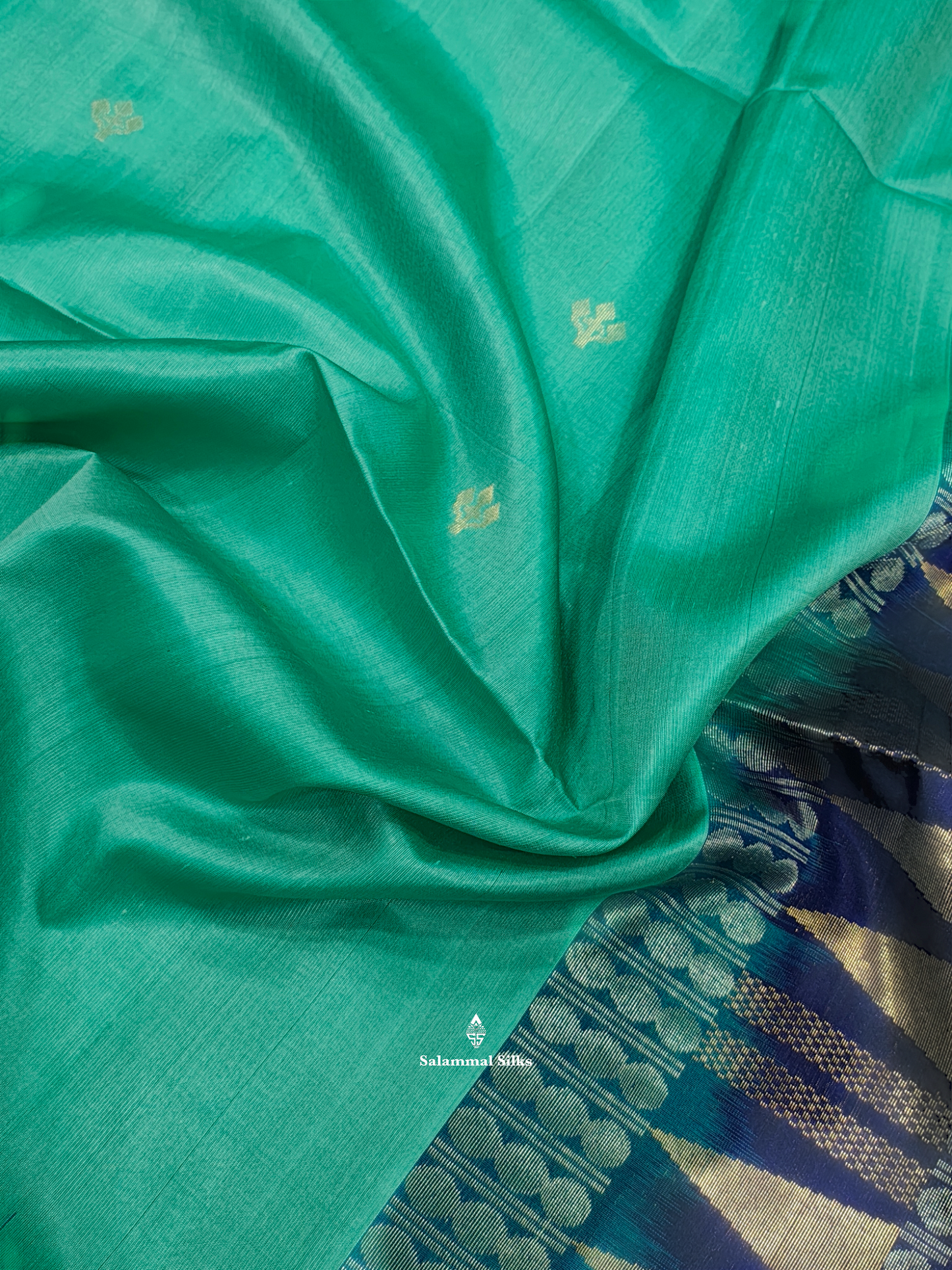 Light Anandha Fancy Pure Soft Silk Saree With Navy Blue Temple Border