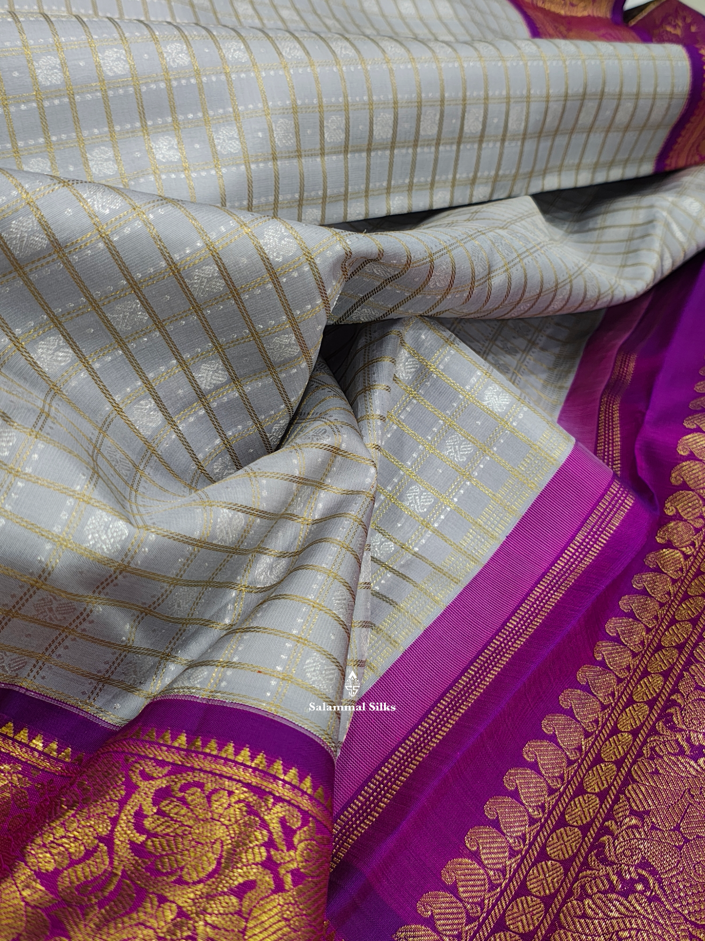 Kanjivaram Korvai Light Grey Traditional Checks 2G  Zari Wedding Silk Saree With Vadamalli Long Border