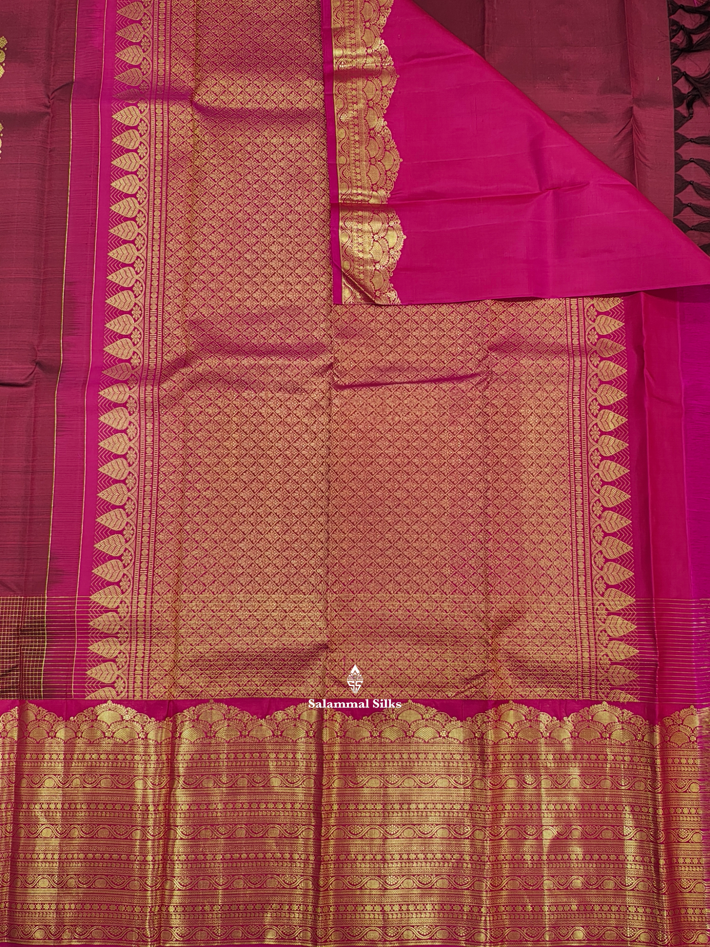 Kanjivaram Traditional Maroon Pure Silk Saree With Magenta Rose Border