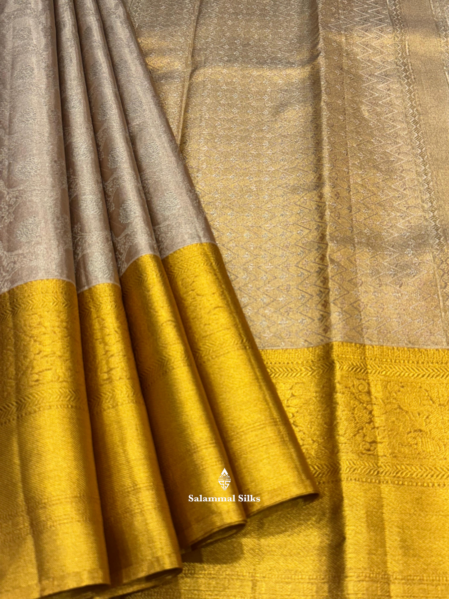 Kanjivaram Cream Tissue Beautiful Wedding Pure Silk Saree With Golden Yellow Border