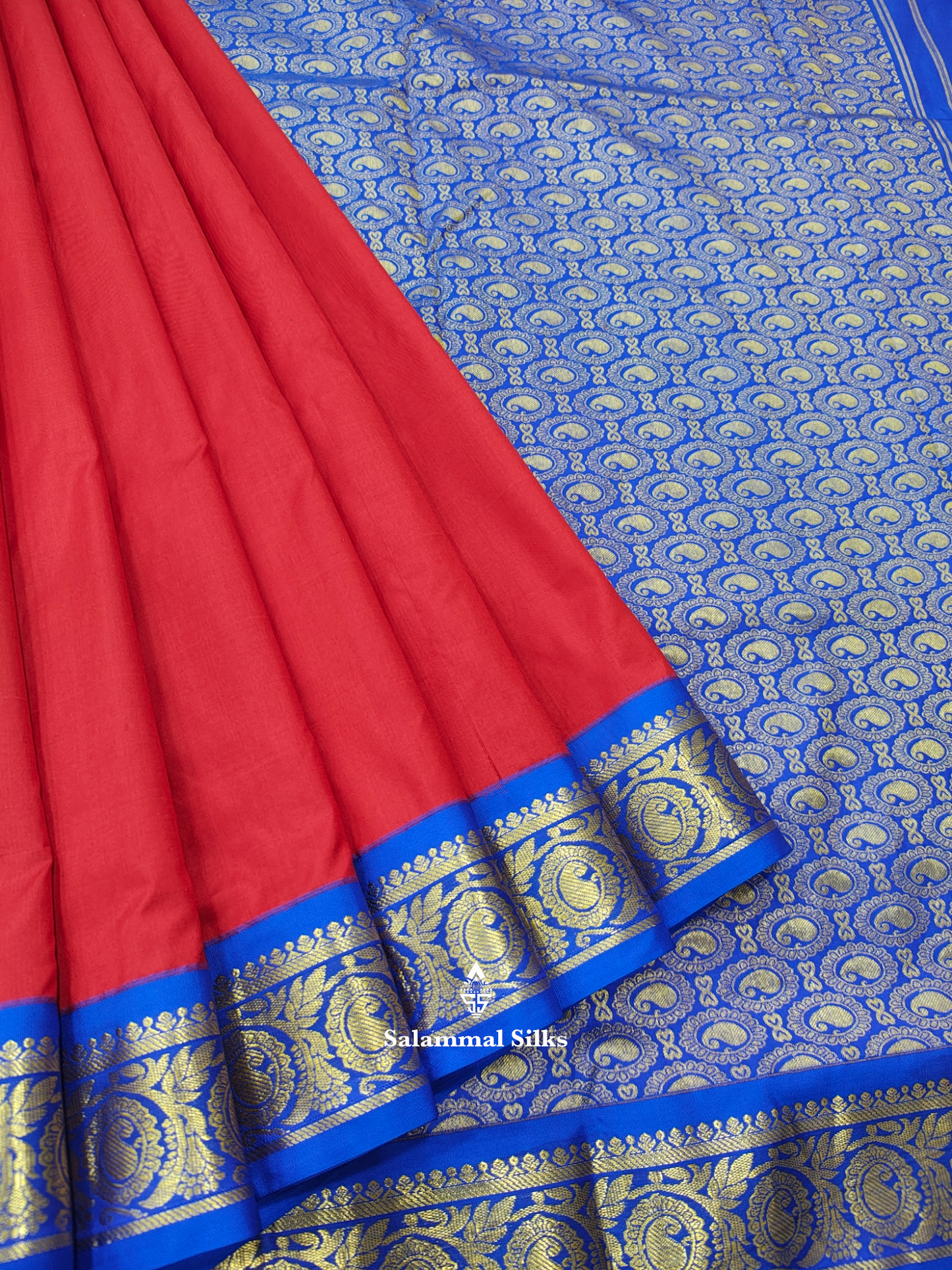 Kanjivaram Beautiful Red 9Yards Pure Silk Saree With 5inch Royal Blue Border