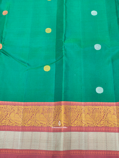 Kanjivaram Beautiful Bottle Green Thread Work Buttas Pure Silk Saree With Thread Work Border