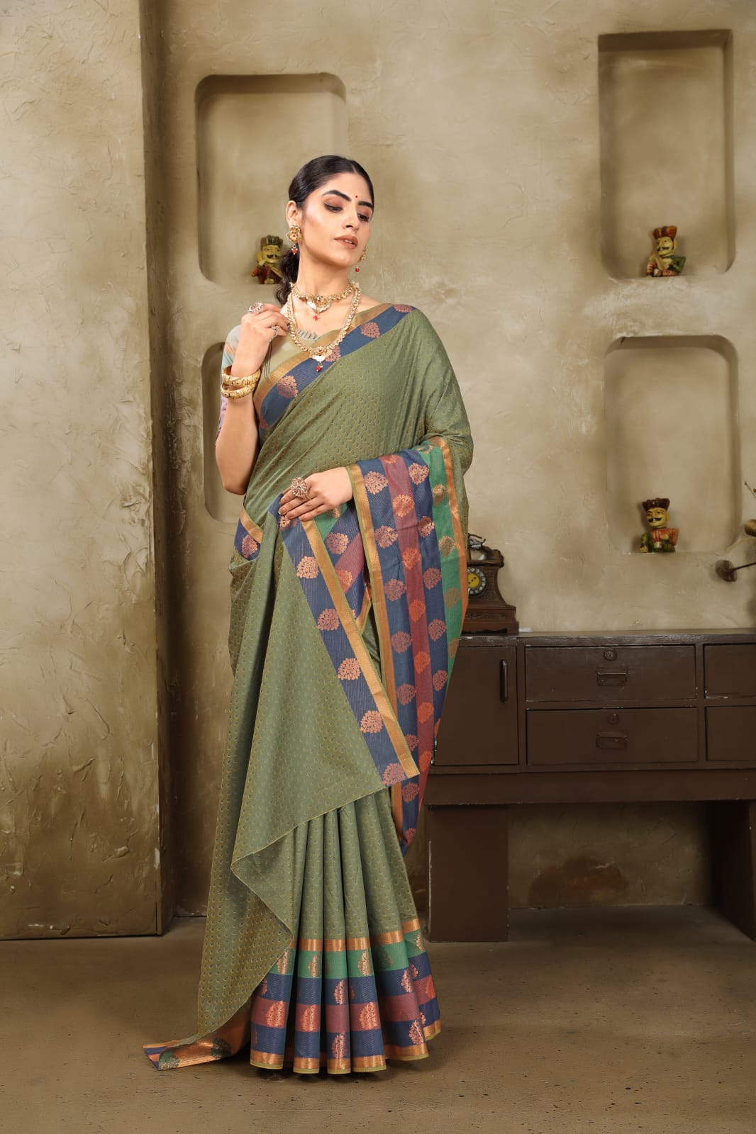 Green Poonthamizh Saree