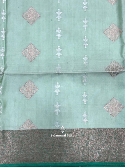 Elachi Green Pure Soft Silk Saree With Teal Border