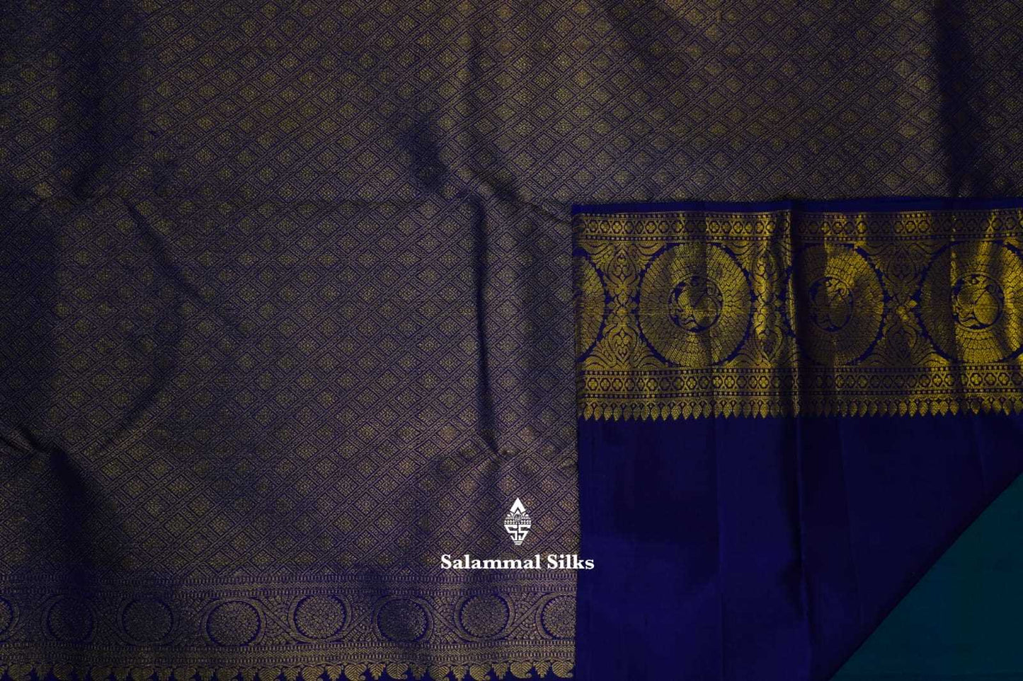 Kanjivaram Rama Green Silk Saree With Violet Blouse