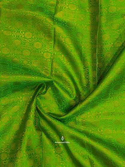 Kanjivaram Parrot Green Pure Silk Saree With Violet Border