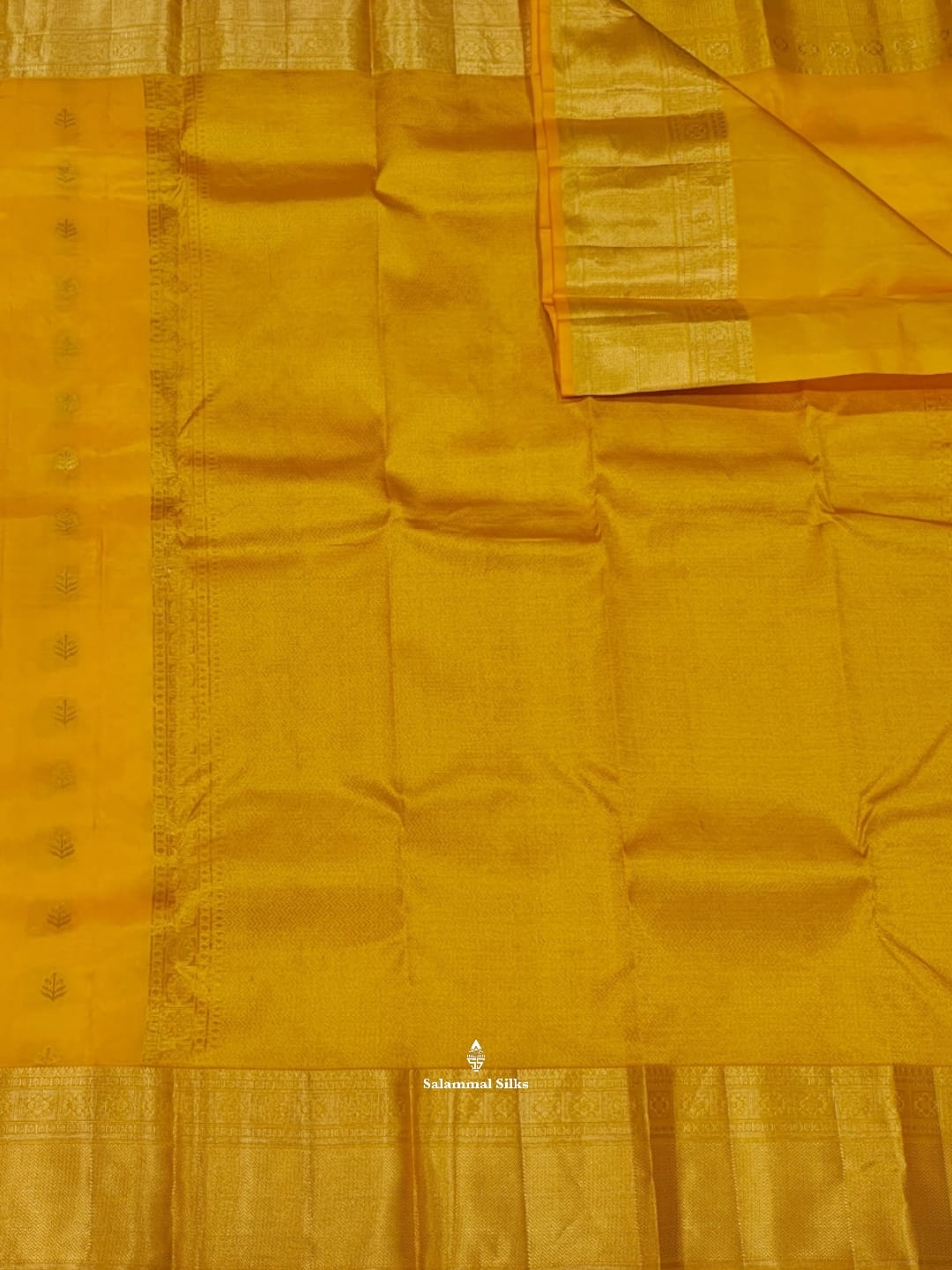 Kanjivaram Yellow Silk Saree  With Blouse