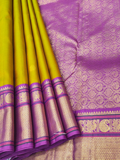 Kanjivaram Manthuli Green Pure Silk Saree With Magenta Border