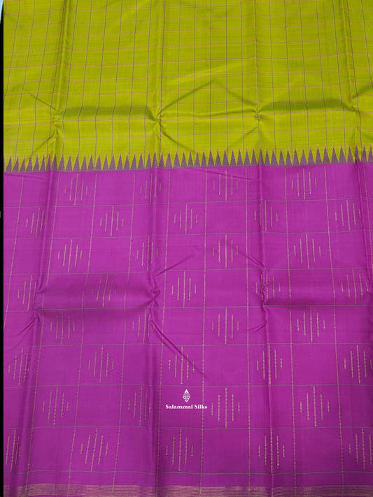 Kanjivaram Manthuli Green Half And Half Pure Silk Saree With Magenta Blouse