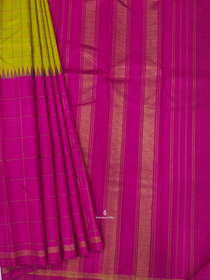 Kanjivaram Manthuli Green Half And Half Pure Silk Saree With Magenta Blouse