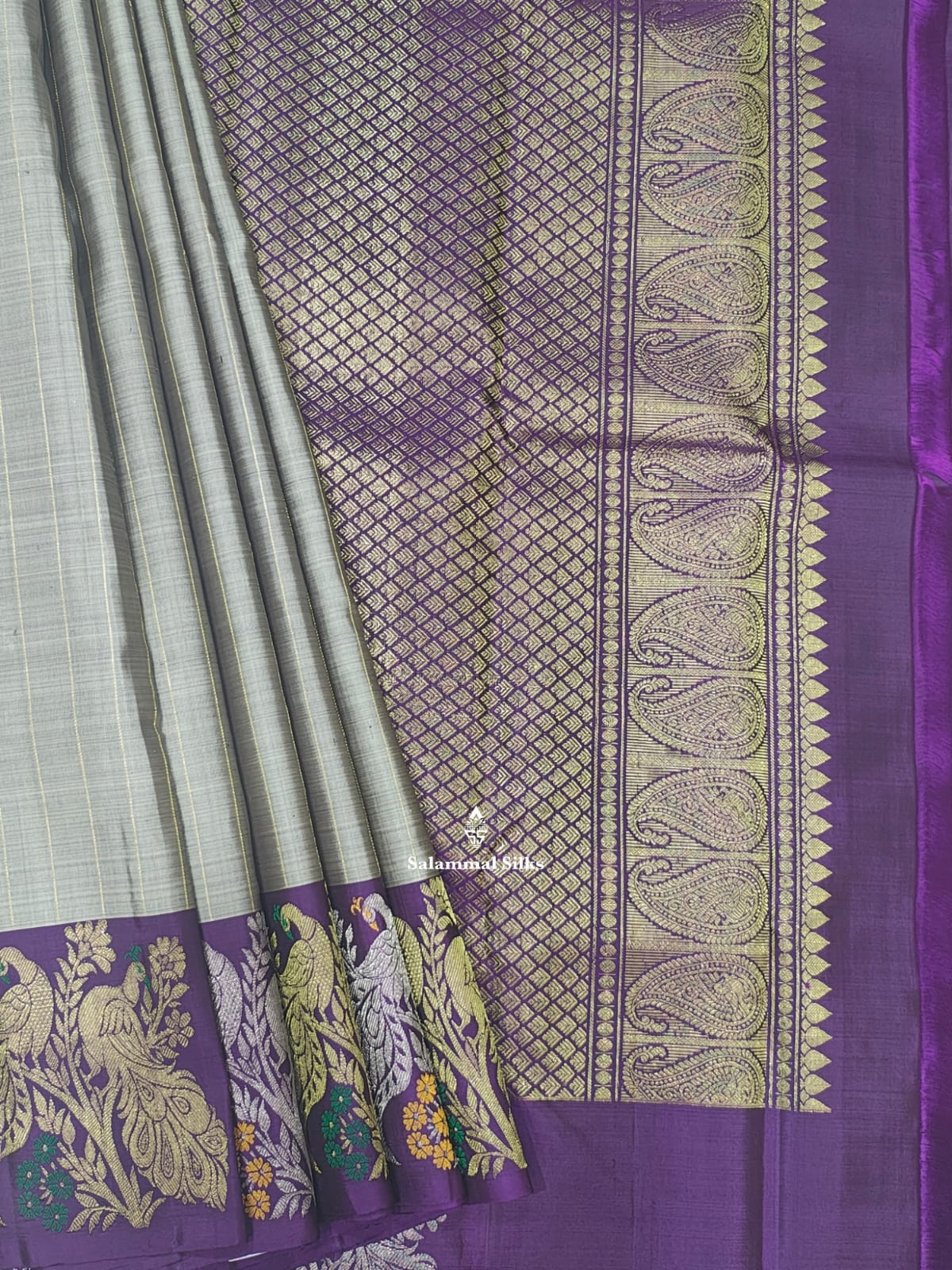 Kanjivaram Grey Zari Lines Fancy Pure Silk Saree With Violet One Side Border