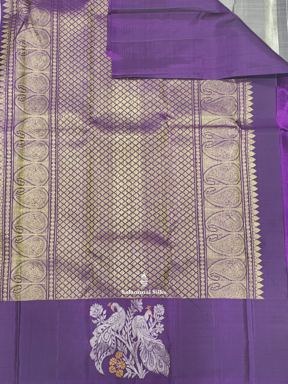 Kanjivaram Grey Zari Lines Fancy Pure Silk Saree With Violet One Side Border