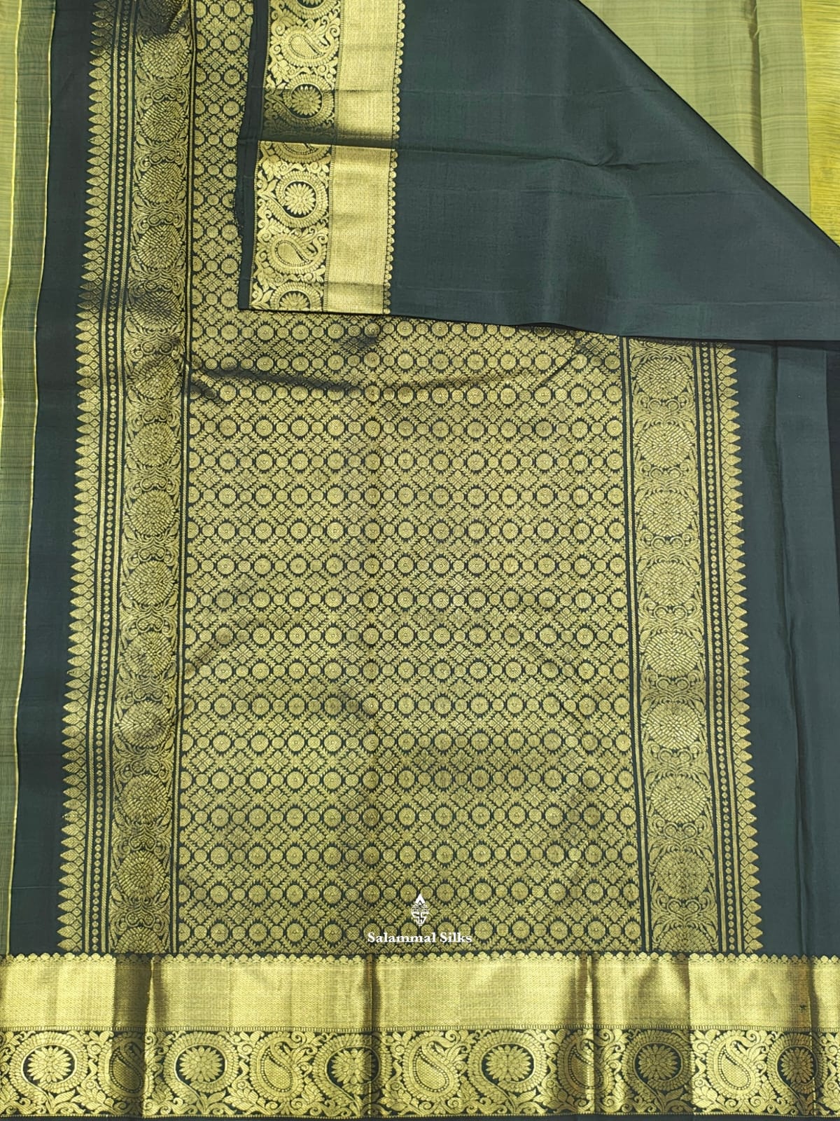 Kanjivaram Moss Green Pure Silk Saree With Bottle Green Border